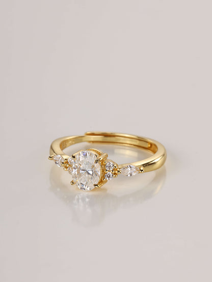 The 1-carat oval moissanite ring resting beside its signature Earclipse luxury gift box and protective pouch.