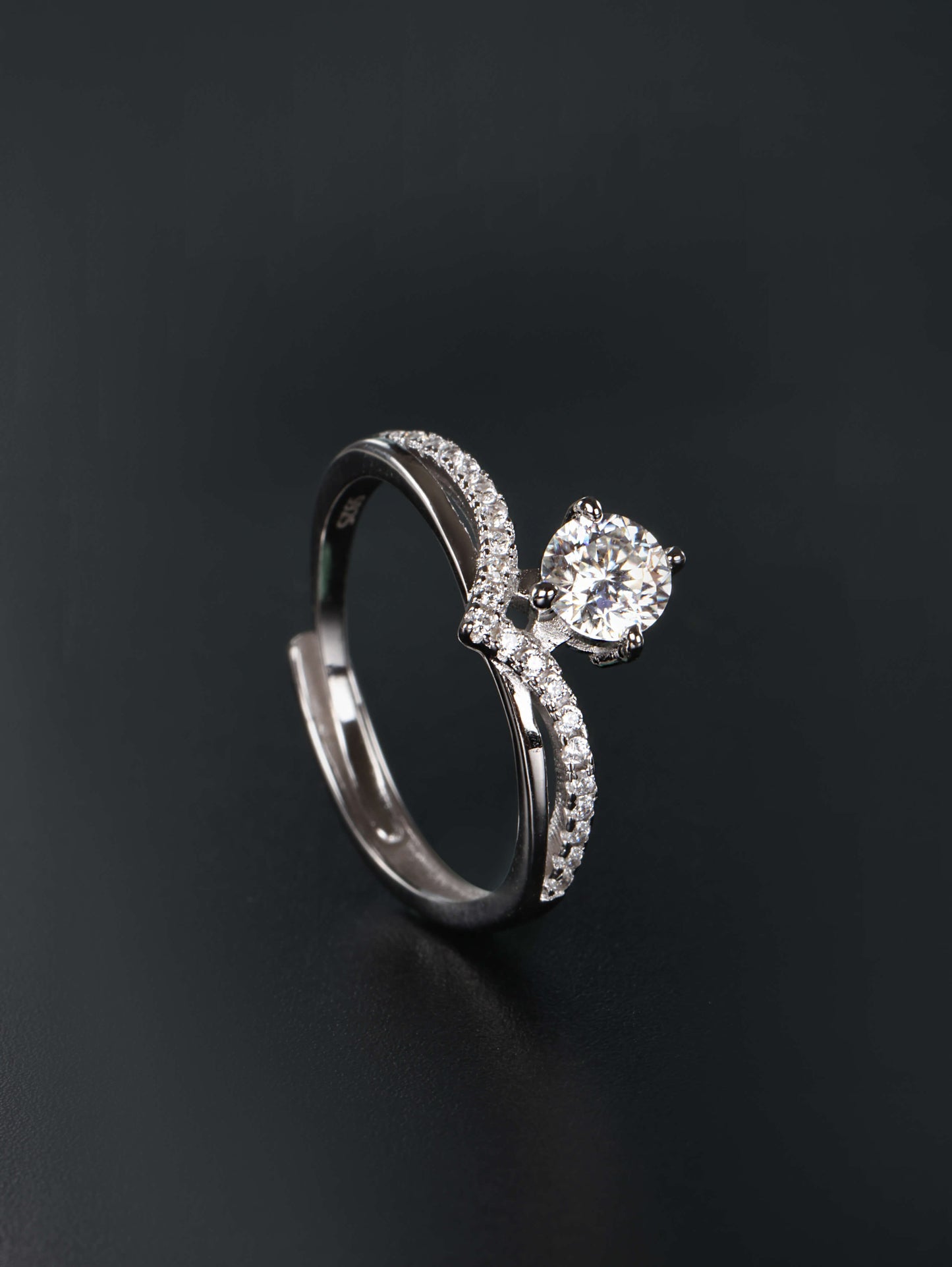 silver crown chevron ring with 0.5ct round moissanite solitaire stone